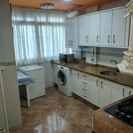Apartment Bonito, Comodo Y Acogedor Piso En Malaga/nice, Comfortable And Cozy In *