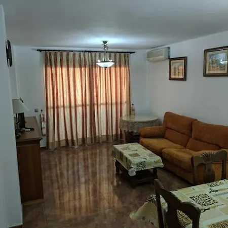 Bonito, Comodo Y Acogedor Piso En Malaga/nice, Comfortable And Cozy In Apartment Malaga